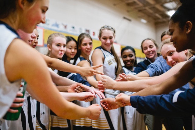 Annie Wright basketball team surpasses school record with 11 wins