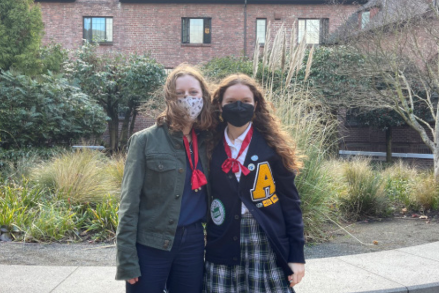 Anna Parrott and Maxine Pendras co-lead Annie Wright School’s Nature Club